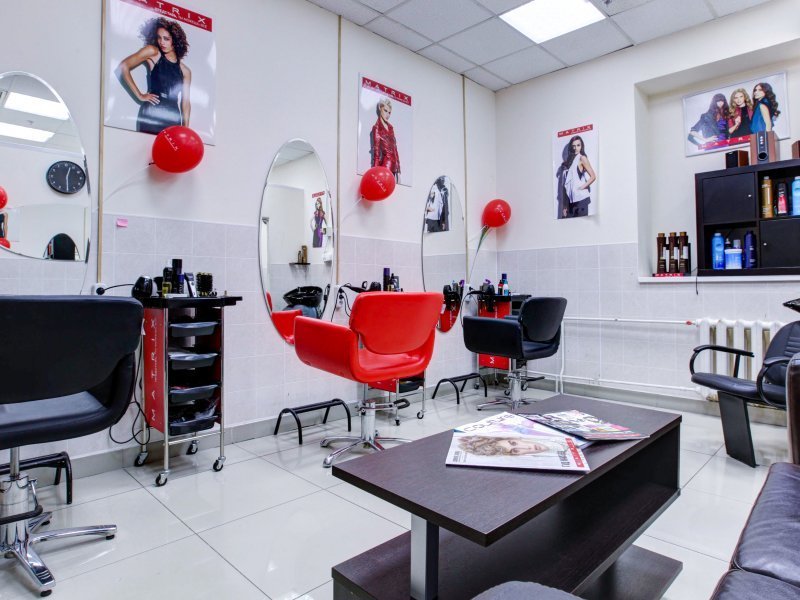 Салон-парикмахерская У Марины на метро Автозаводская - фото 3