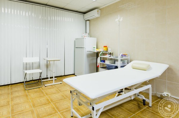 Академический Медицинский Центр на улице Академика Королёва - фото 10