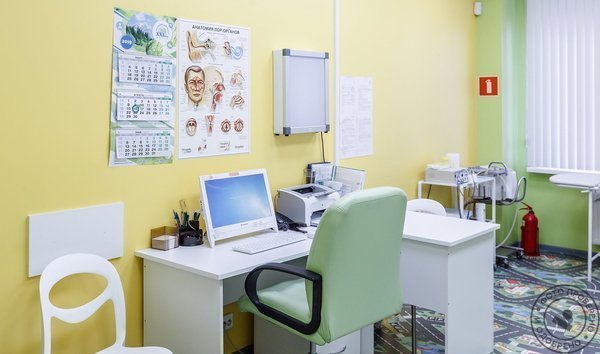 Медицинский центр XXI век на Комендантском проспекте - фото 1