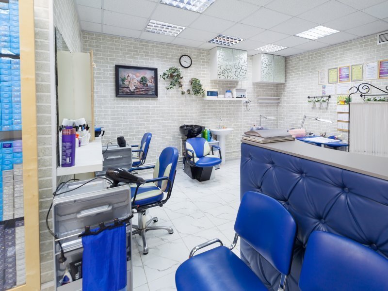 Салон-парикмахерская на метро Кантемировская - фото 1