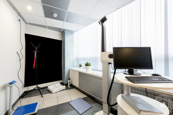 Лечебно-диагностический медицинский центр ЦМРТ на метро Нарвская - фото 2