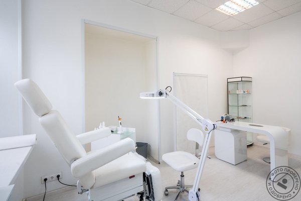 Студия подологии и медицинского педикюра Здоровые стопы - фото 10