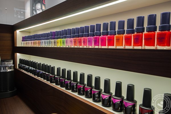 Студия маникюра Express Nails в ТЦ «Времена года» - фото 7